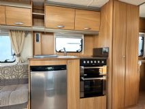 2010 SWIFT CHALLENGER 540 3.jpg